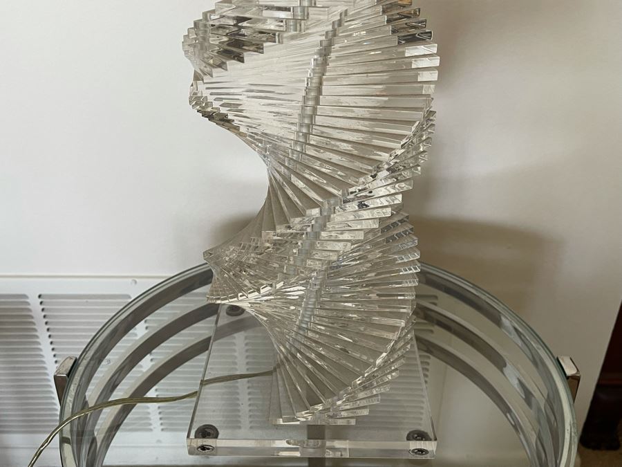 Modernist Spiral Lucite Table Lamp Without Shade 30H [Photo 4]