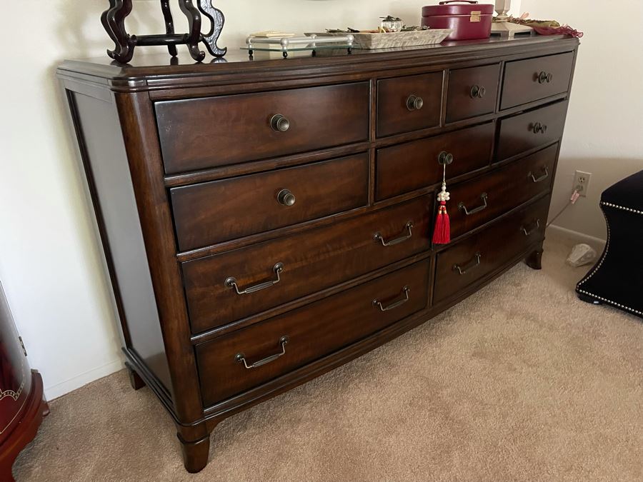 Hooker Furniture Chest Of Drawers Dresser 66W X 19D X 38H [Photo 4]