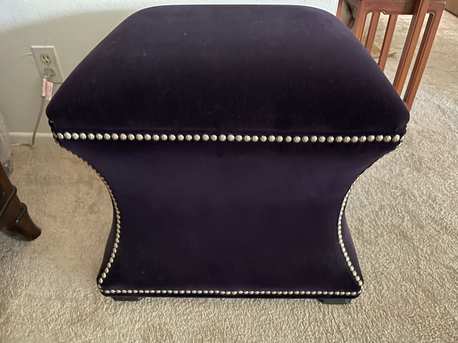 Ethan Allen Modern Stool With Brass Nail Heads 20W [Photo 2]