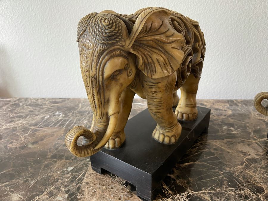 Pair Of Ceylon Elephant Sculptures From Kinder Collection Austion Productions Resin Each 13W X 10.5H [Photo 8]