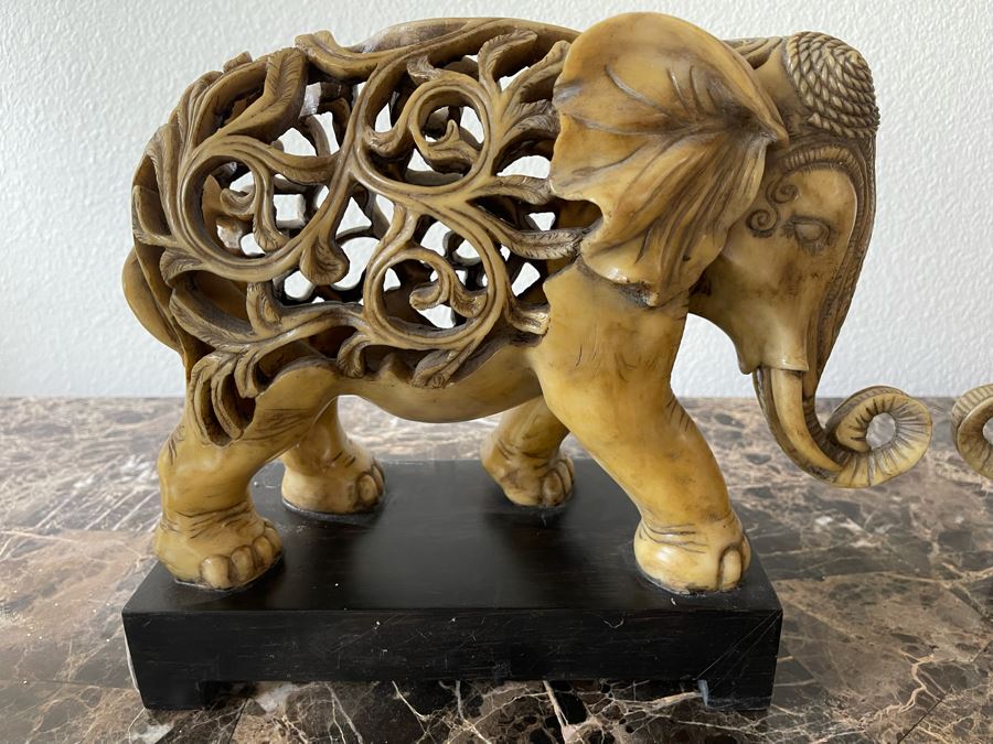 Pair Of Ceylon Elephant Sculptures From Kinder Collection Austion Productions Resin Each 13W X 10.5H [Photo 6]