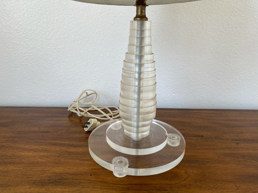 Modernist Lucite Table Lamp 22H [Photo 3]