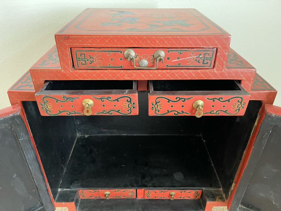 Impressive Hand Painted Red Lacquer Asian Cabinet Chest 18W X 10D X 24H [Photo 11]