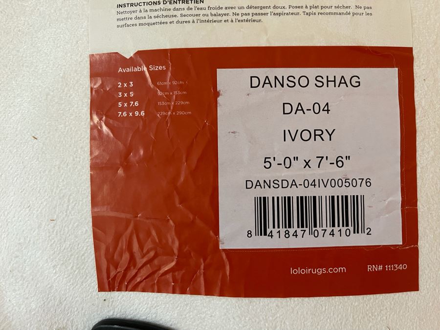 DANSO Collection Ivory Shag Rug 5' X 7'6' [Photo 6]