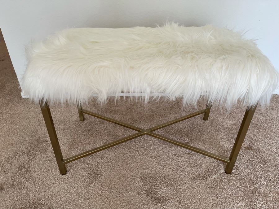 Modern Faux Fur Metal Base Bench 32W X 18.5D X 20H [Photo 1]