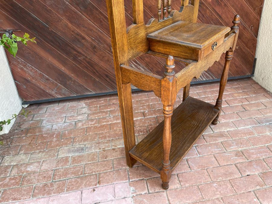 Vintage Hall Tree 32W X 13D X 85H [Photo 6]