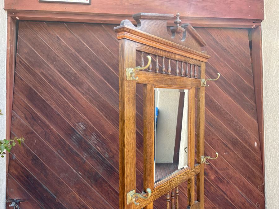Vintage Hall Tree 32W X 13D X 85H [Photo 5]