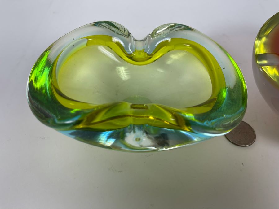 Pair Of Glass Ashtrays [Photo 6]