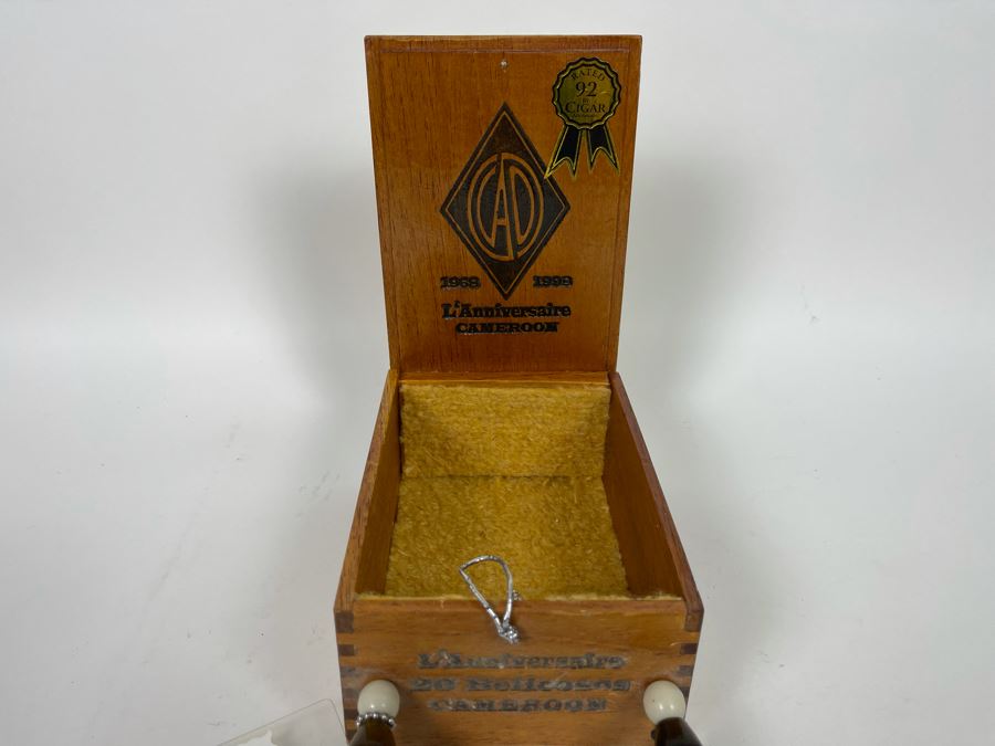 Handmade Cigar Box Purse [Photo 7]