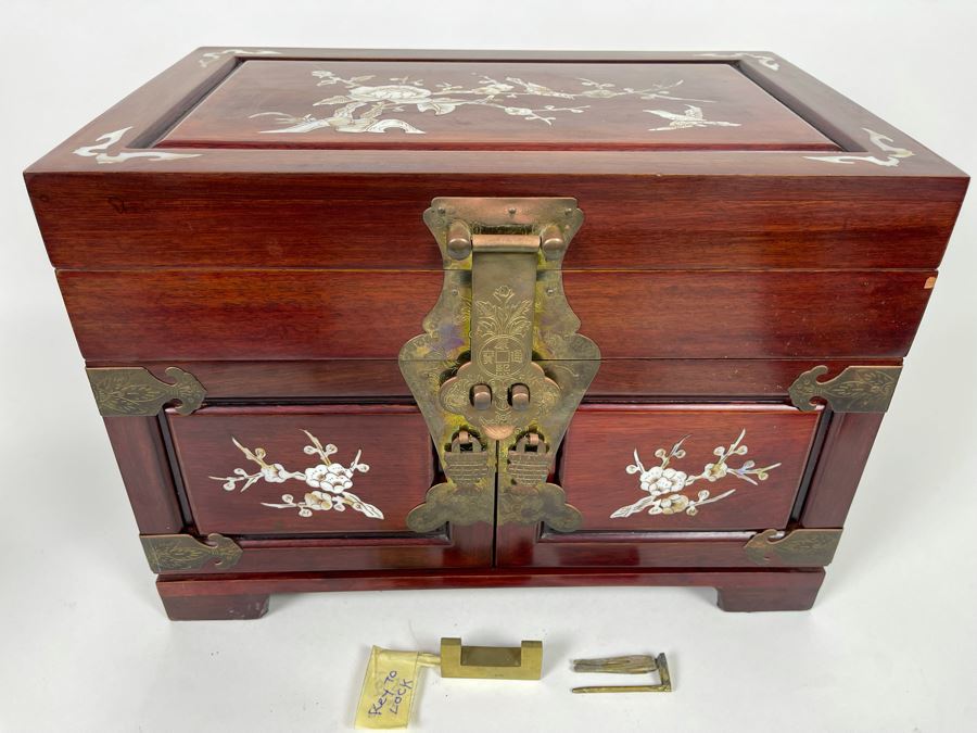 Chinese Mother Of Pearl Inlay Jewelry Box With Lock And Key