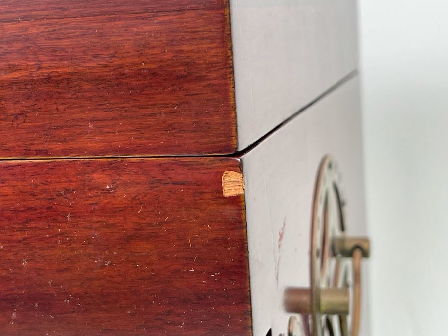 Chinese Mother Of Pearl Inlay Jewelry Box With Lock And Key [Photo 6]