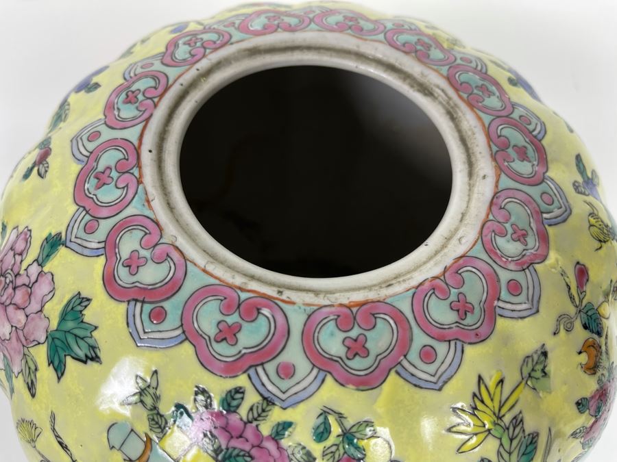 Signed Chinese Porcelain Lidded Jar 9W X 11H [Photo 8]