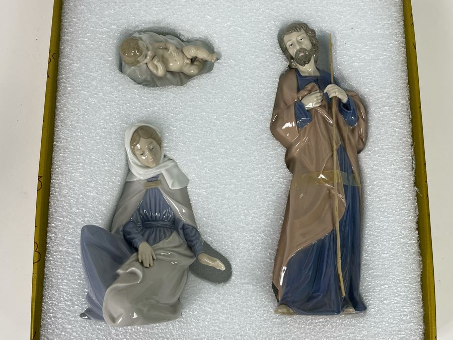 New Set Of NAO Nativity Scene Figurines With Box Spain [Photo 4]