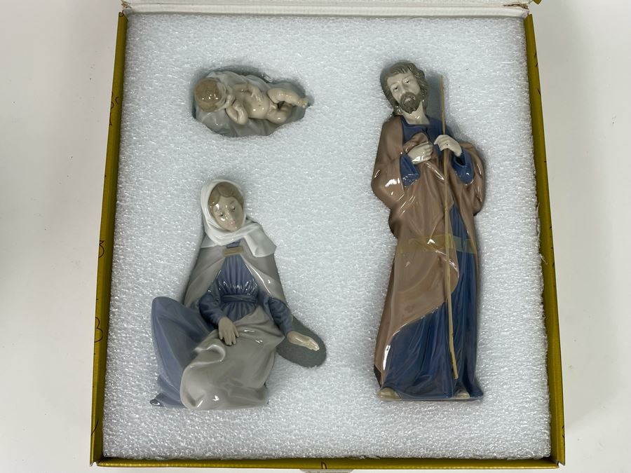 New Set Of NAO Nativity Scene Figurines With Box Spain [Photo 3]