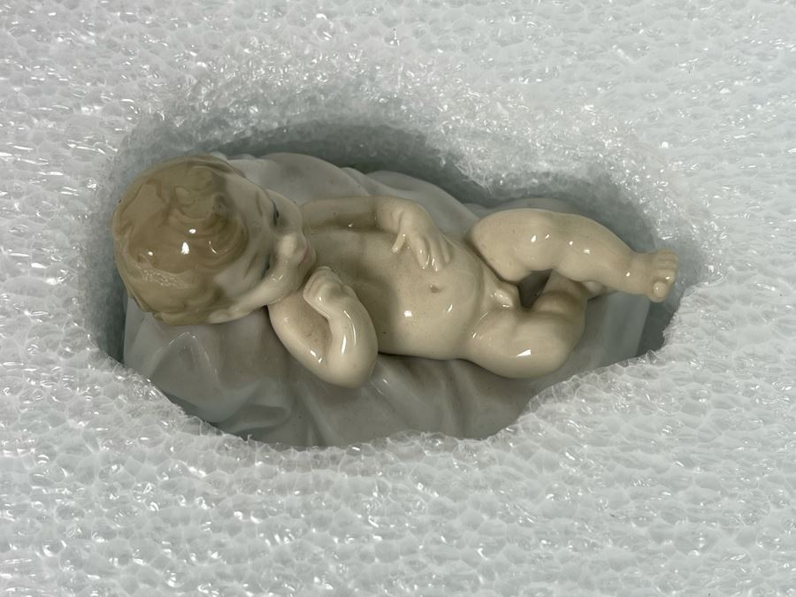 New Set Of NAO Nativity Scene Figurines With Box Spain [Photo 5]