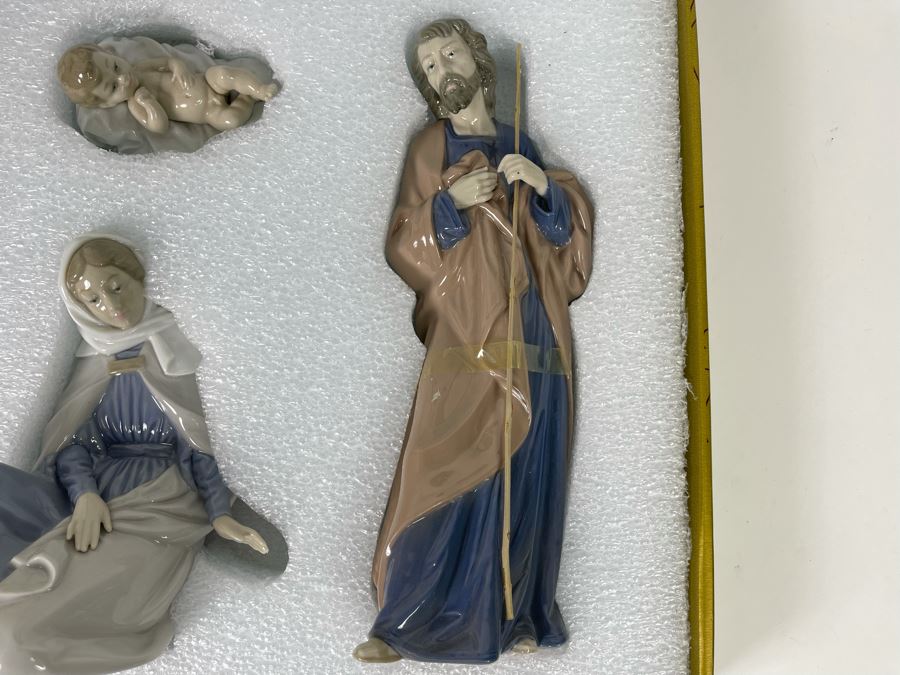 New Set Of NAO Nativity Scene Figurines With Box Spain [Photo 7]