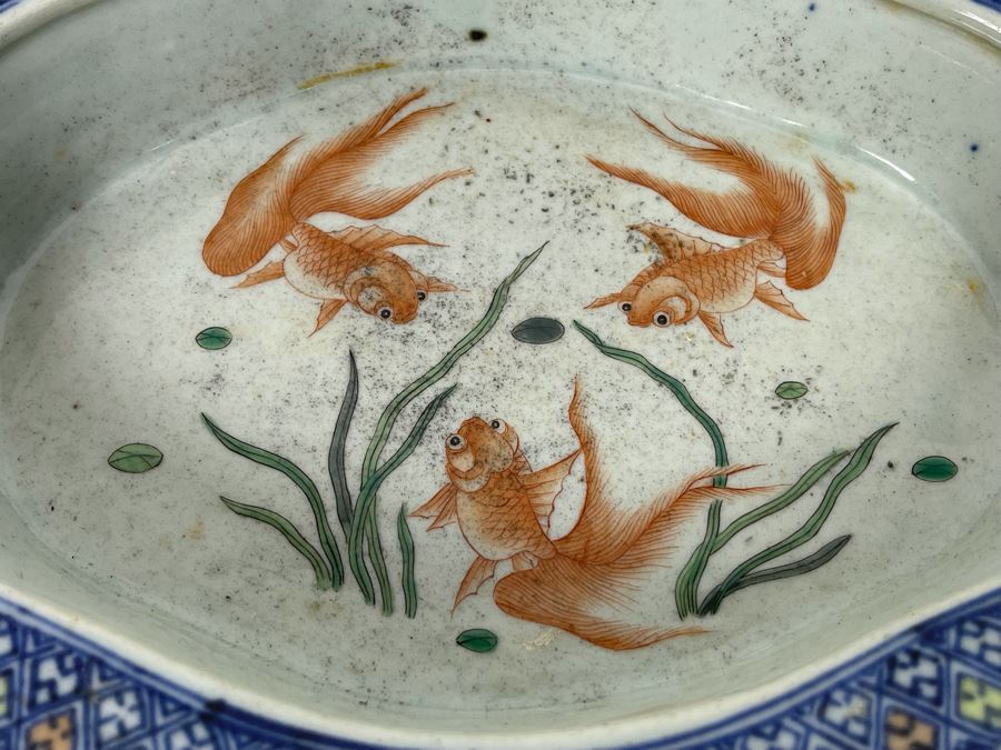 Chinese Porcelain Dish Bowl 9.5W X 7.5D X 1.5H [Photo 3]