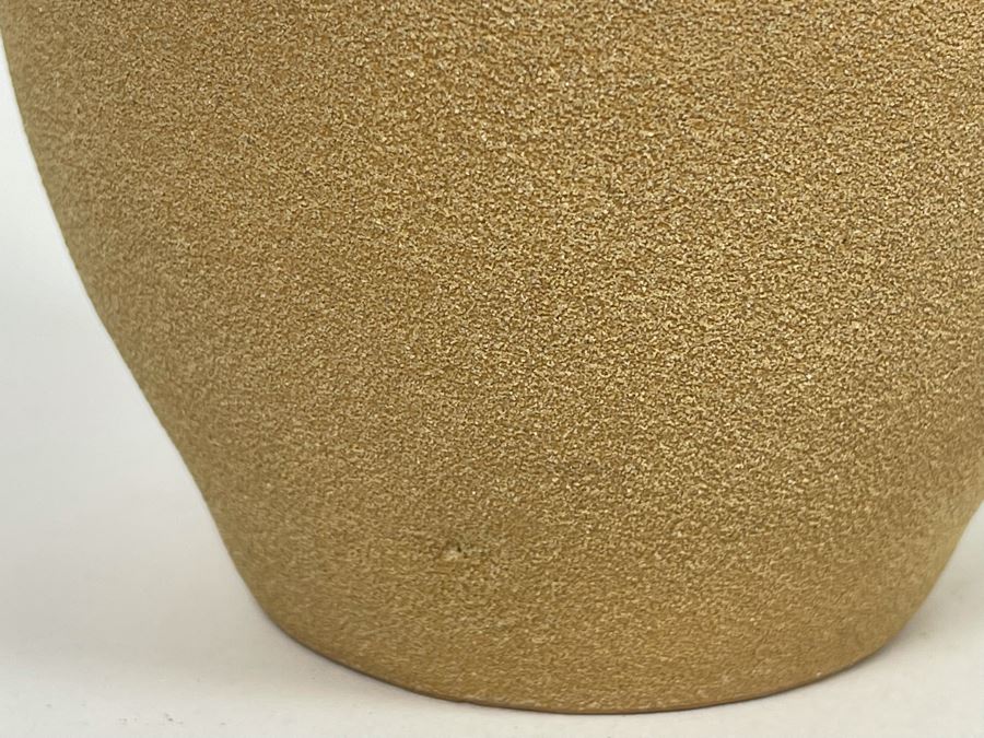 Italian Pottery Vase And White Elephant Figurine From Portugal 13H [Photo 7]