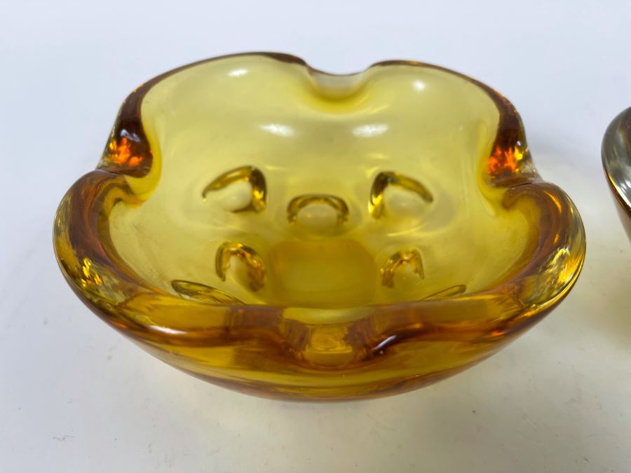 Pair Of Amber Glass Ashtrays 6W And 5W [Photo 3]