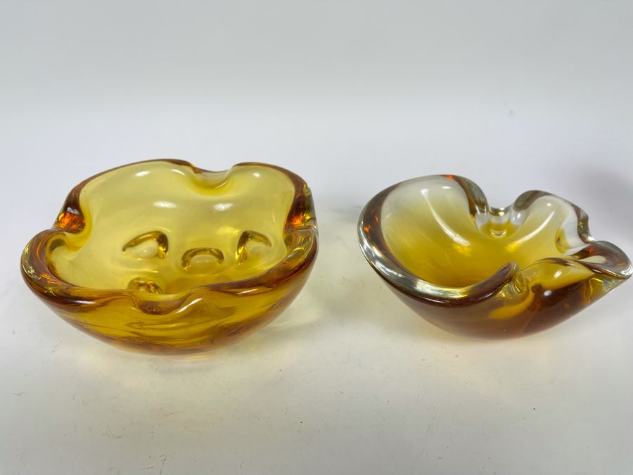 Pair Of Amber Glass Ashtrays 6W And 5W [Photo 1]