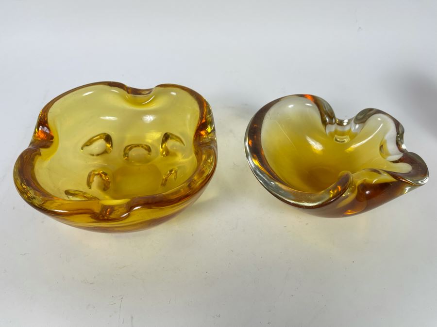 Pair Of Amber Glass Ashtrays 6W And 5W [Photo 2]