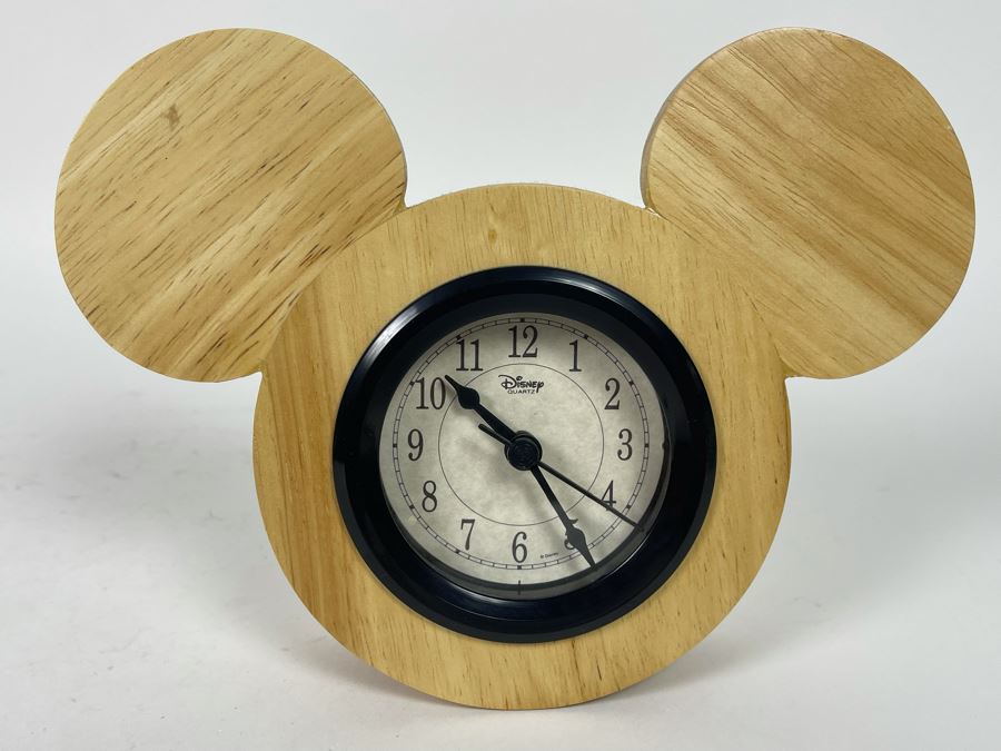 Disney Mickey Mouse Wooden Quartz Clock 8W X 6H [Photo 2]