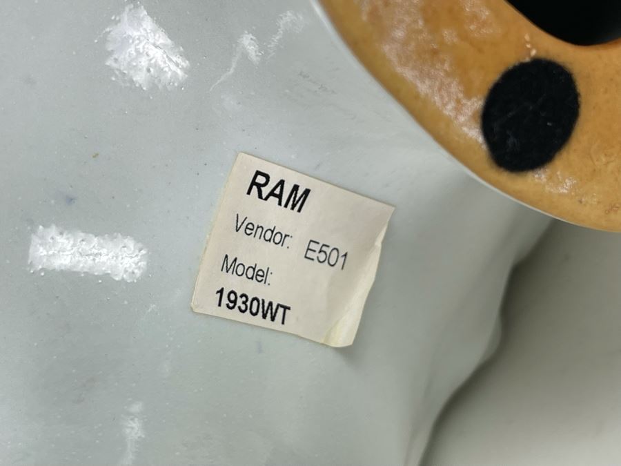 Decorative White Ceramic Ram Sculpture 12W X 10.5H [Photo 4]