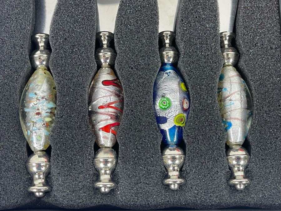 Set Of Four Murano Glass Butter Knives By Va Bene Two's Company And Set Of Four Chinese Marble Handle Butter Knives [Photo 3]