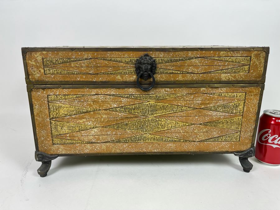 Large Footed Box 18W X 9D X 10H [Photo 2]