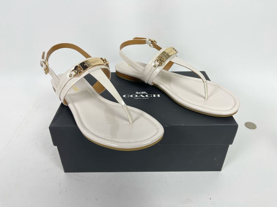 New Pair Of Coach Sandals Shoes Caterine Patent Chalk Size 8.5M [Photo 3]