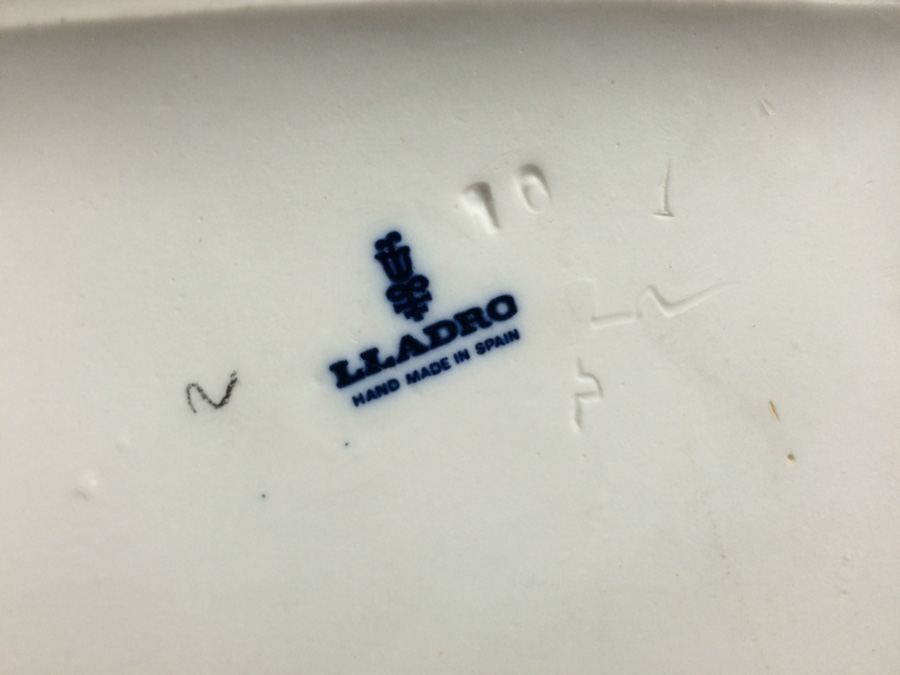 Lladro Figurine [Photo 11]