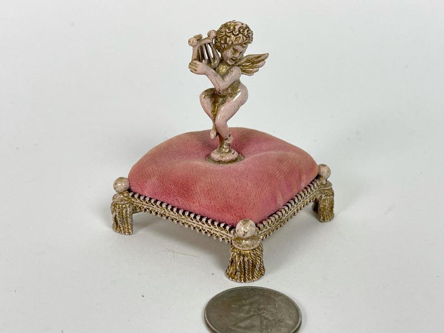 Vintage Florenza Cherub Angel Playing Harp Lyre Pin Cushion 2W X 2H [Photo 4]