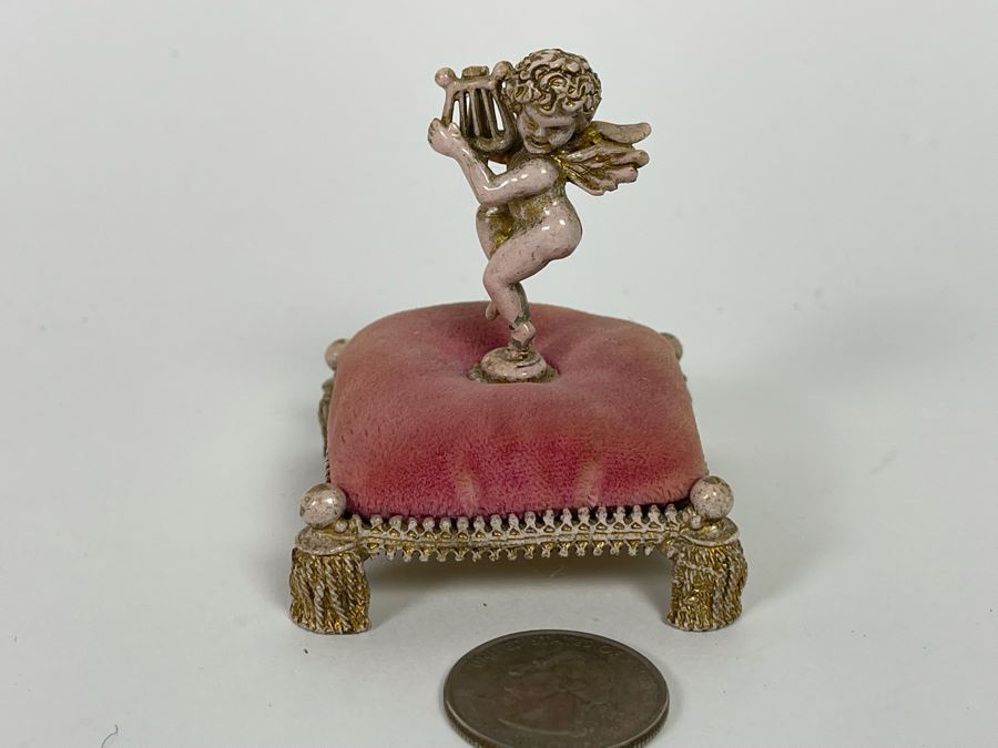 Vintage Florenza Cherub Angel Playing Harp Lyre Pin Cushion 2W X 2H [Photo 7]