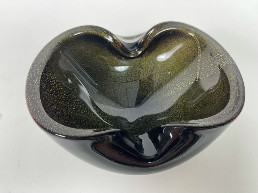 Vintage Studio Art Glass Ashtray 6W X 2.5H [Photo 3]