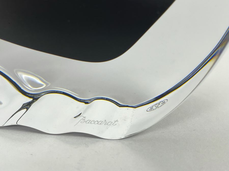 Rare Baccarat Crystal Blue Oceanie Flower Vase France 7 7/8'H (Heavy) Designed By Thomas Bastide Retails $2,000 [Photo 7]