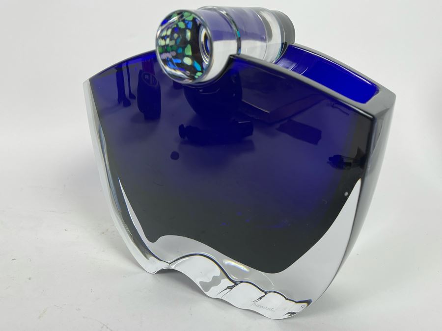 Rare Baccarat Crystal Blue Oceanie Flower Vase France 7 7/8'H (Heavy) Designed By Thomas Bastide Retails $2,000 [Photo 5]