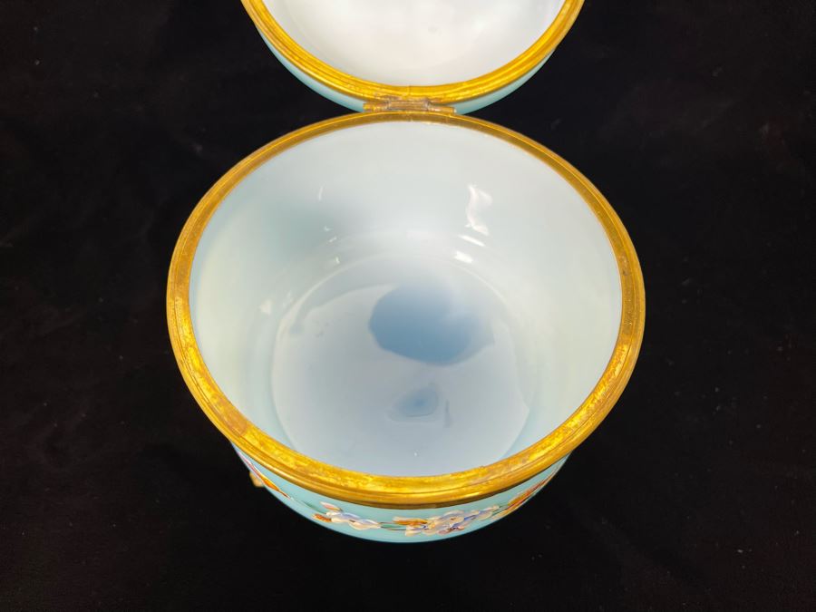 Vintage Hand Painted Glass And Gilt Metal Footed Vanity Table Powder Box 5R X 4H [Photo 7]