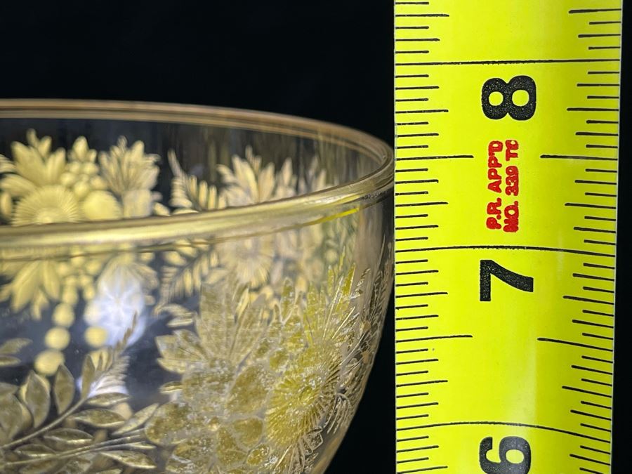 Vintage Hand Painted Gold Etched Glass Footed Graduated Purple Vase 7.5H [Photo 7]