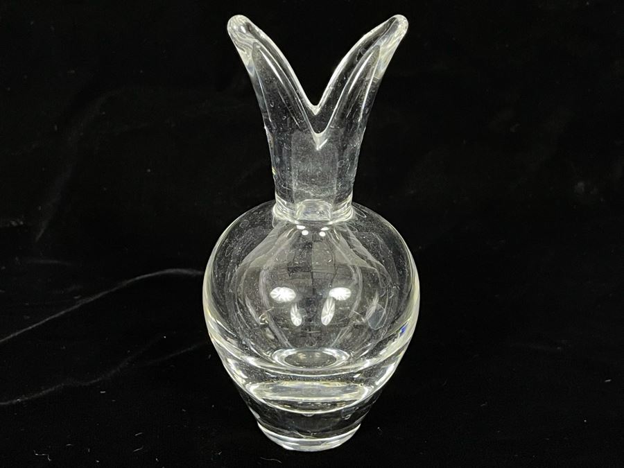 Steuben Glass Vase 5H