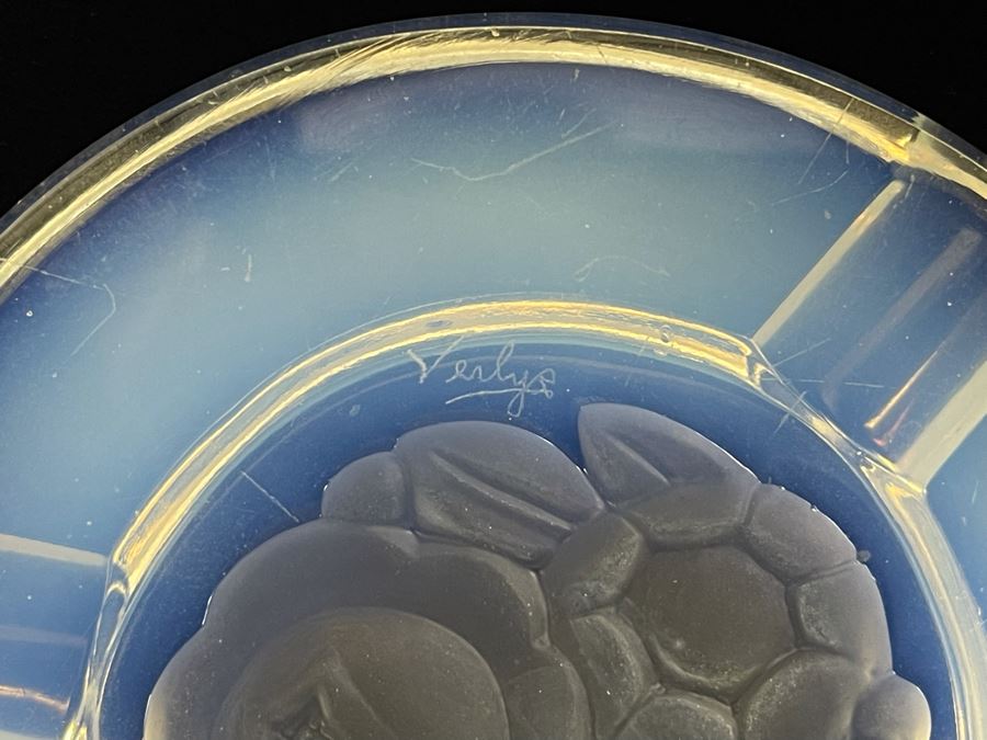 Pair Of Art Deco Period Signed Verlys Oppalescent French Glass Ashtrays 4R [Photo 6]