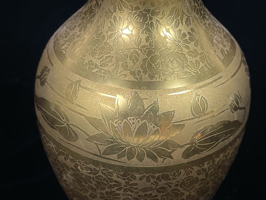 Signed Beautifully Hand Painted Gold Porcelain Vase 6.5H [Photo 5]