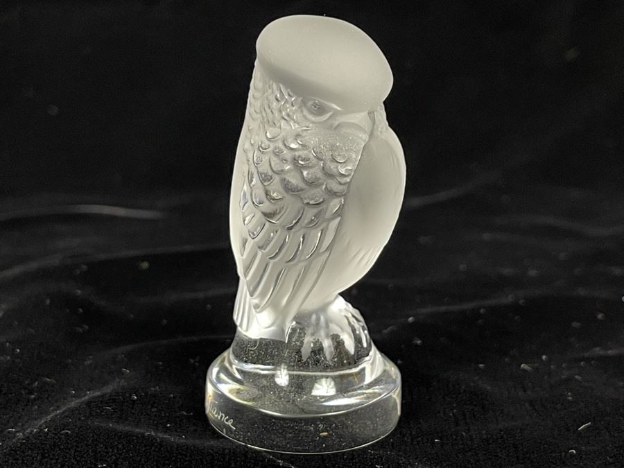 Signed Lalique France Crystal Owl Figurine 2.5H [Photo 1]