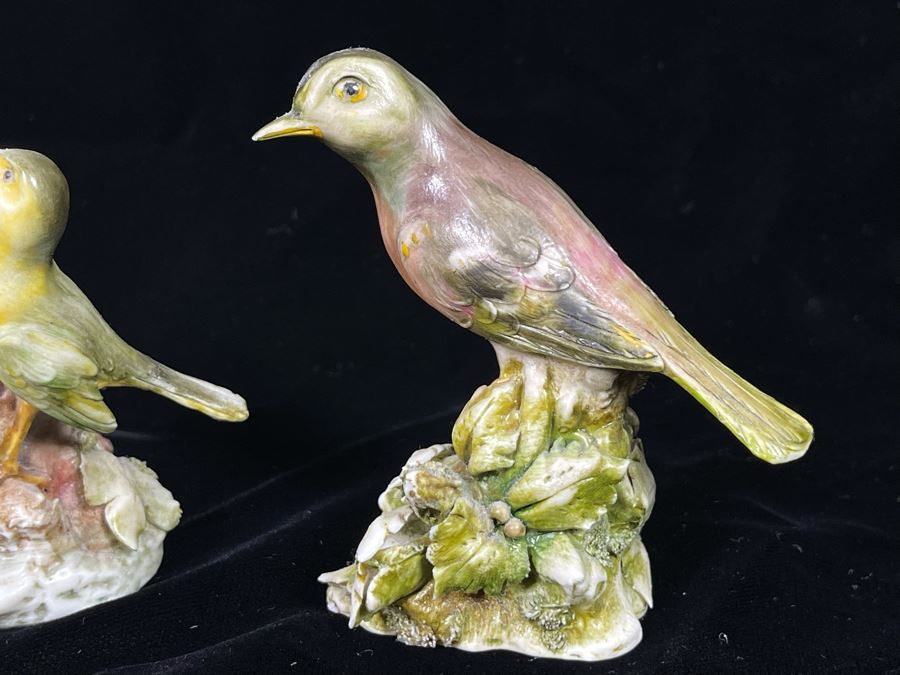 Pair Of Vintage A. Borsato Porcelain Bird Figurines (Antonio Borsato) 3.5H