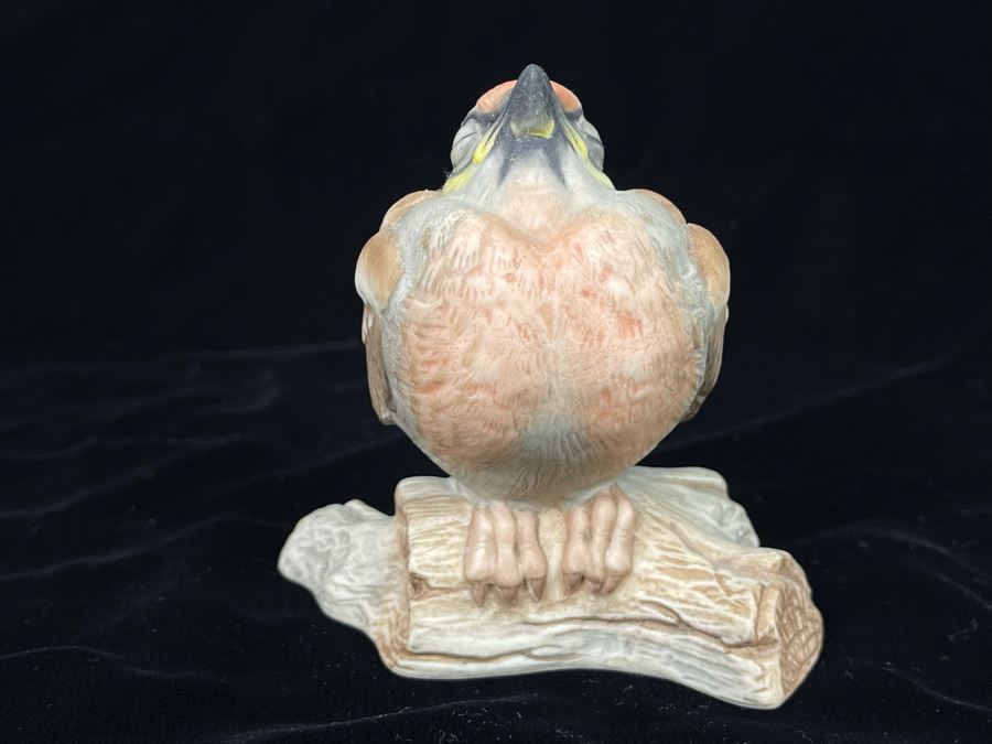 Boehm Porcelain Figurine Titled 'Fledgling Red Poll' 4H [Photo 7]