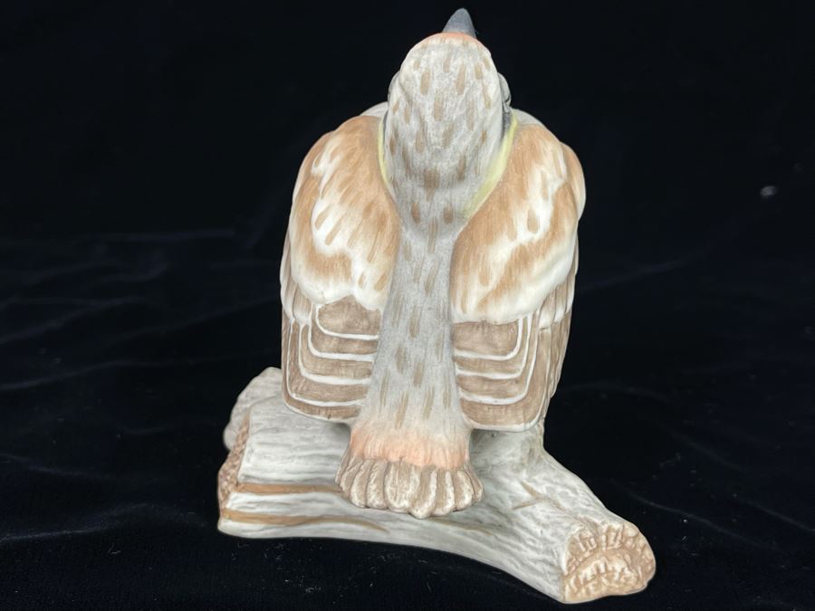 Boehm Porcelain Figurine Titled 'Fledgling Red Poll' 4H [Photo 4]