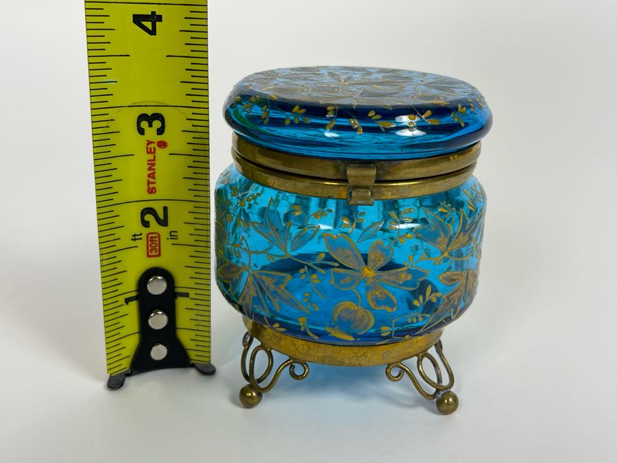Vintage Hand Painted Footed Blue Glass Powder Vanity Jar With Gilt Metal 3.5H [Photo 7]