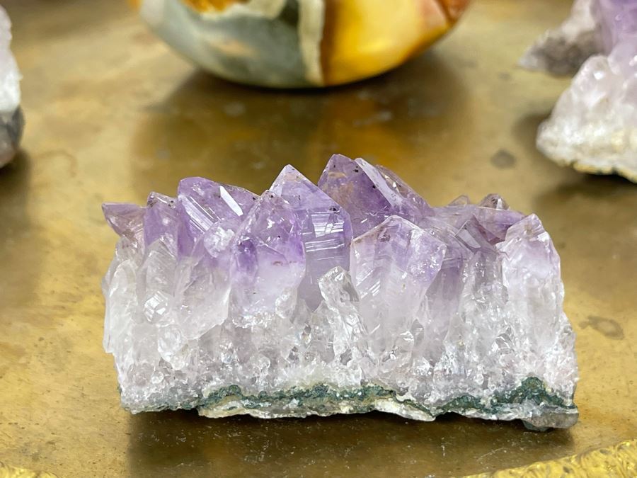 Gilded Metal Decorated Vanity Trinket Tray 8.5R, Amethyst Geodes And Polished Stone Egg [Photo 8]
