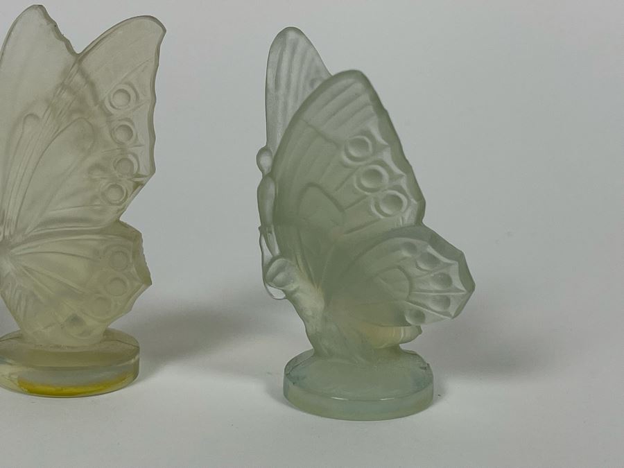 Signed Sabino France Opalescent Glass Butterfly Figurines (Set Of Three) 2.5H [Photo 3]