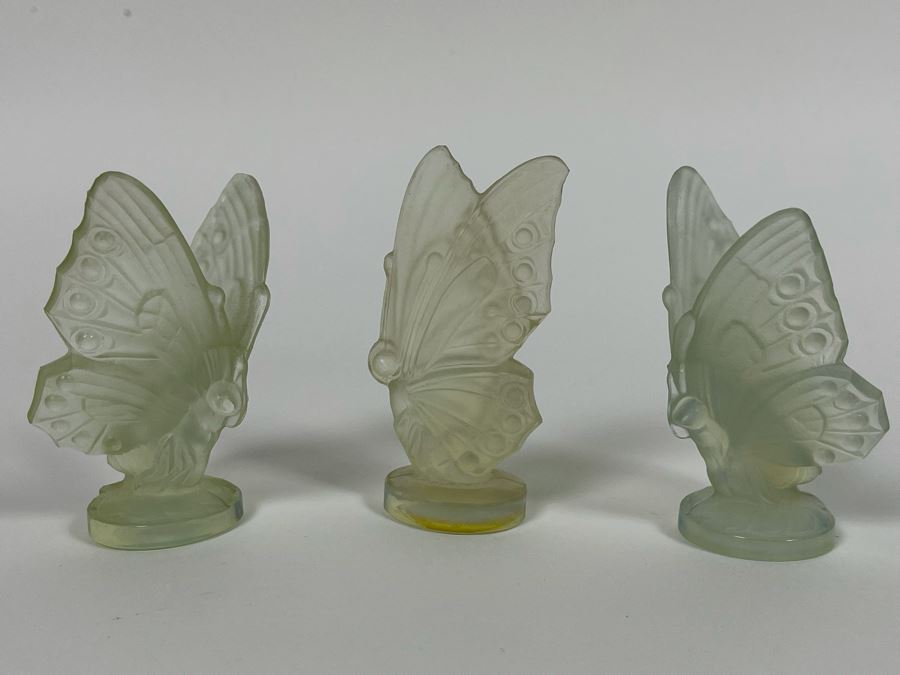 Signed Sabino France Opalescent Glass Butterfly Figurines (Set Of Three) 2.5H [Photo 2]