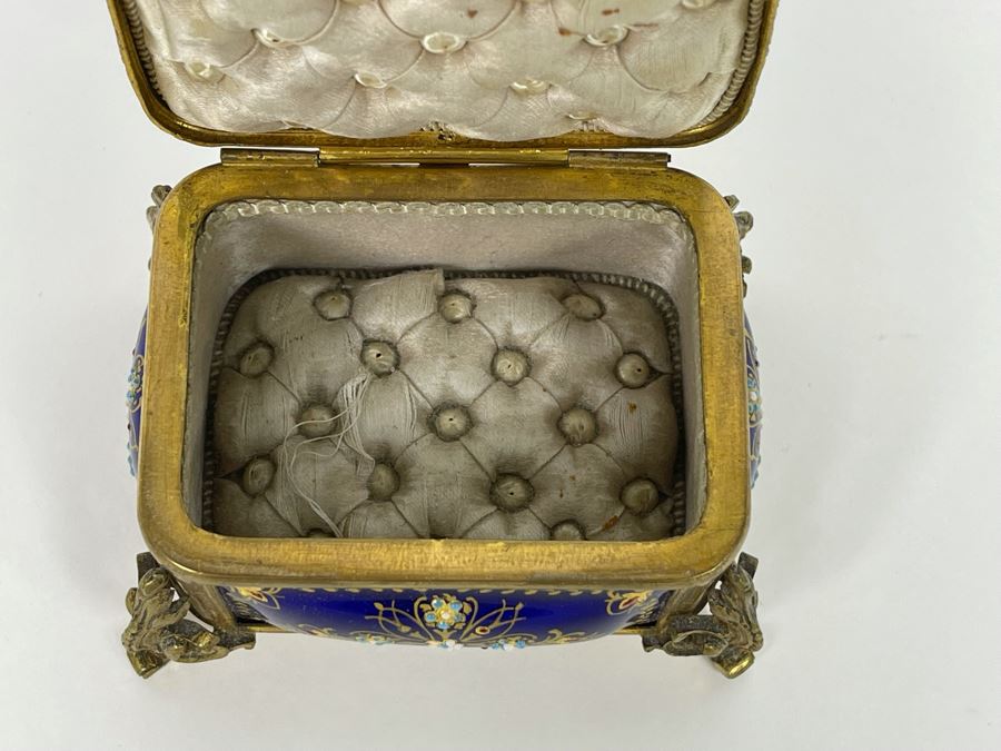 Vintage Hand Painted Decorated Footed Jewelry Box With Gilt Metal And Tufted Cushion Lining 3.5W X 2.5D X 2.25H [Photo 6]
